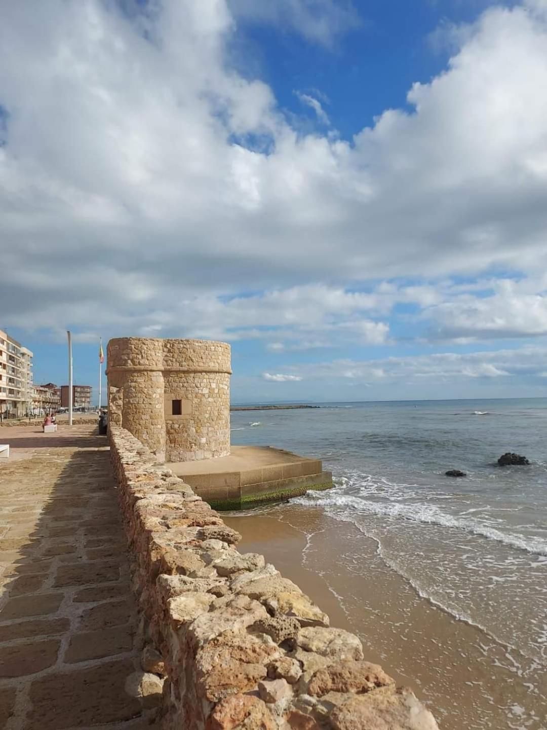 Cozy Apartment In La Mata 5 Minutes From The Beach Exterior photo